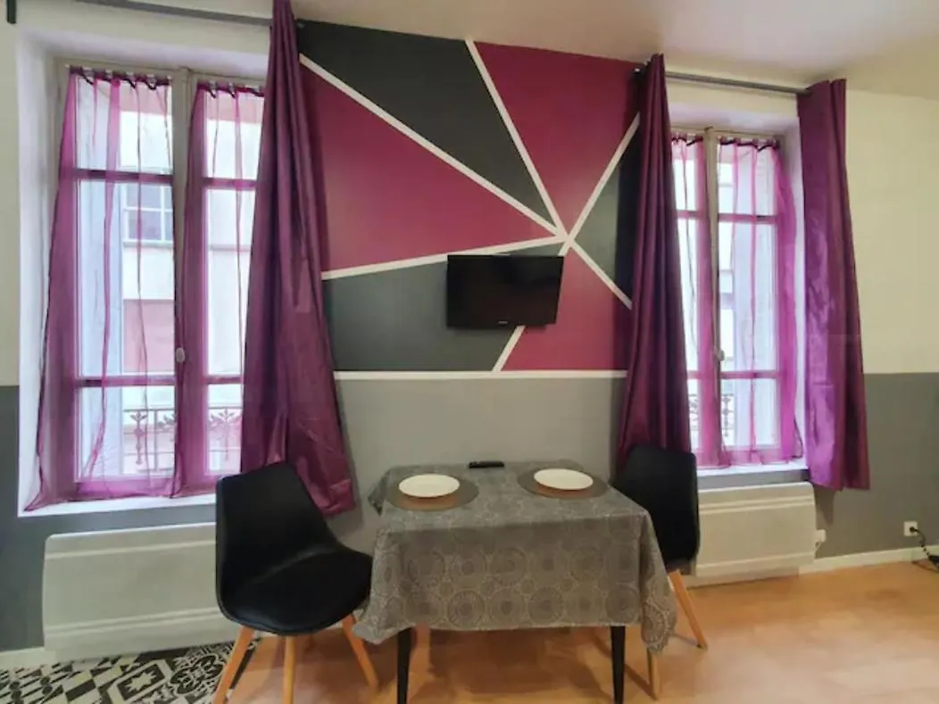 Rnb Locations Vichy Apartment France
